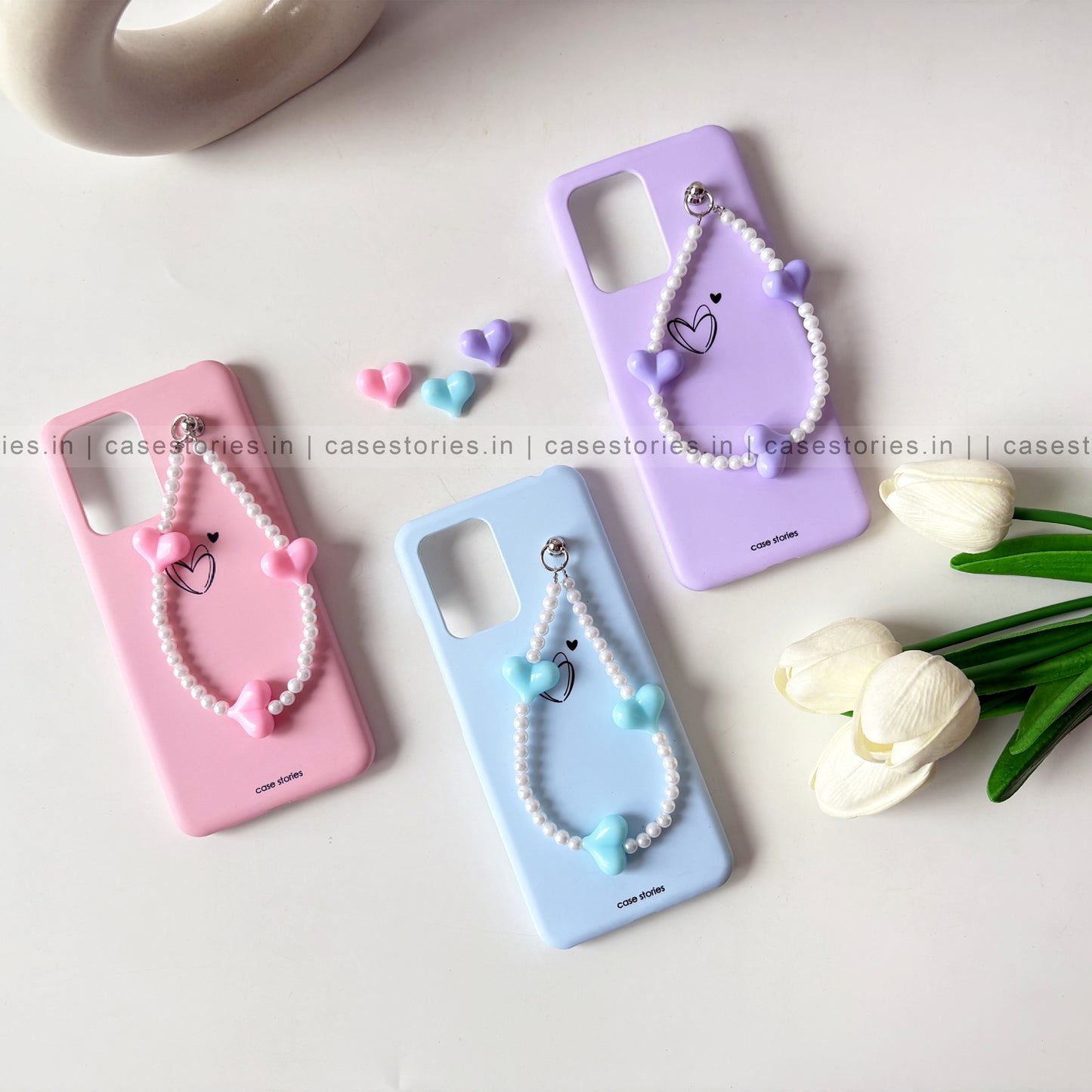 Delicate Flutter Chain Mobile Cover