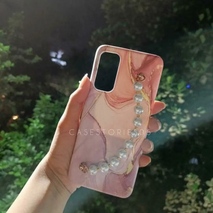 Fluid Case With Pearl Chain Mobile Cover