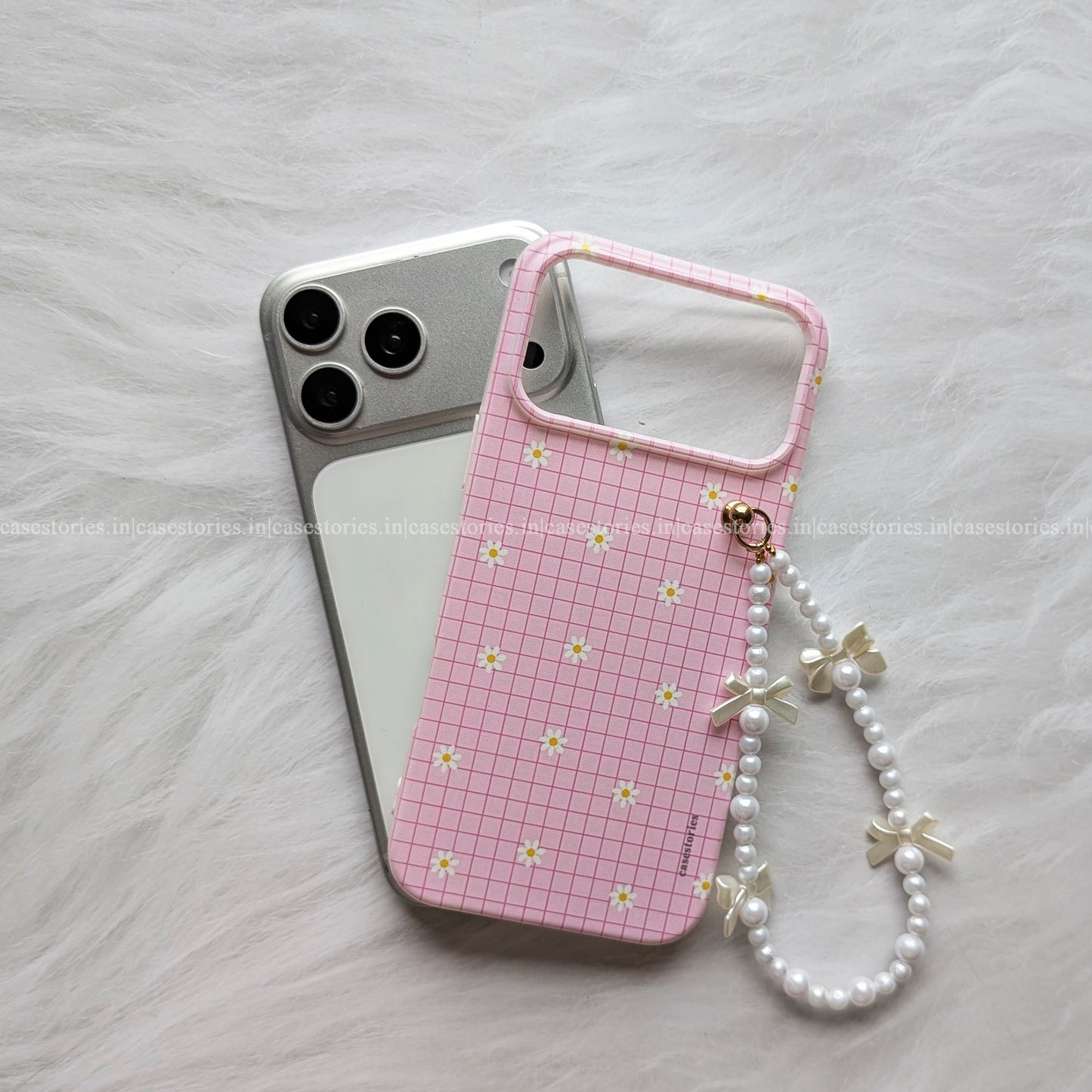 Pink Daisy Grid Chain Case