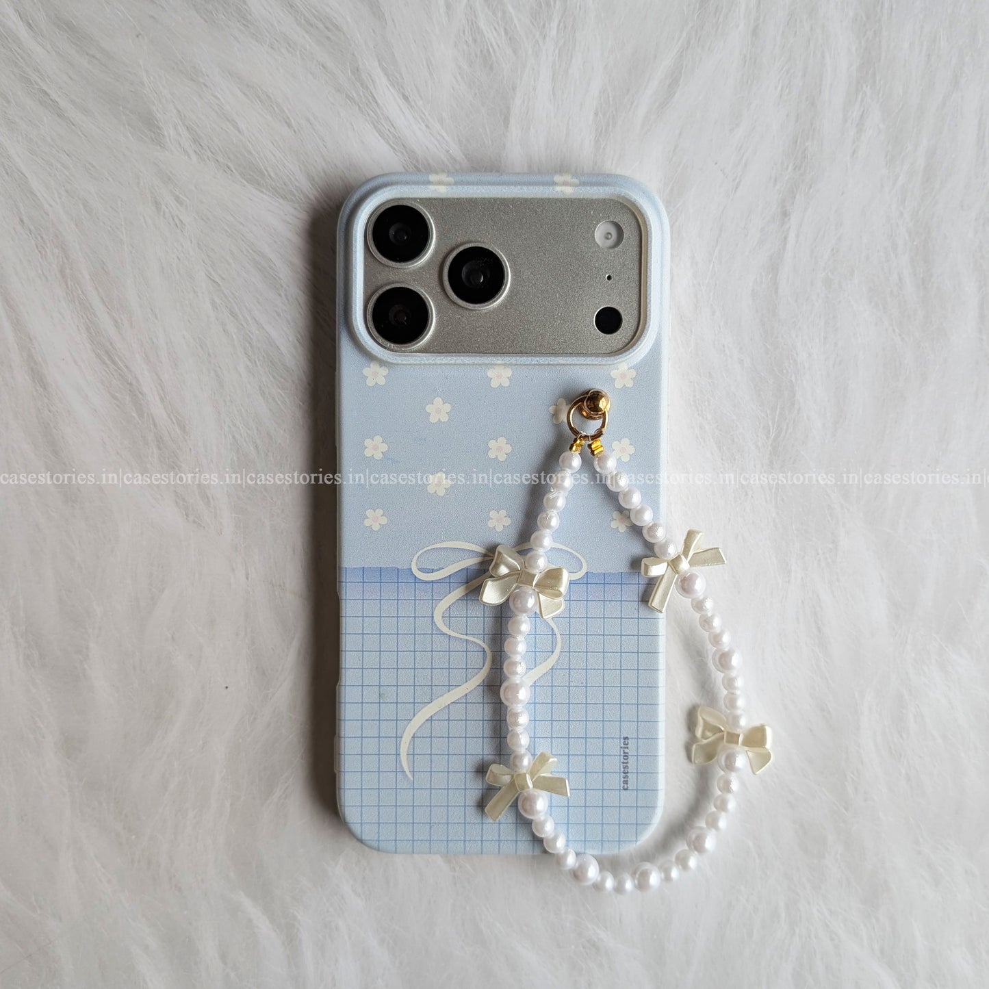 Blue Blush Bow Bloom Chain Case