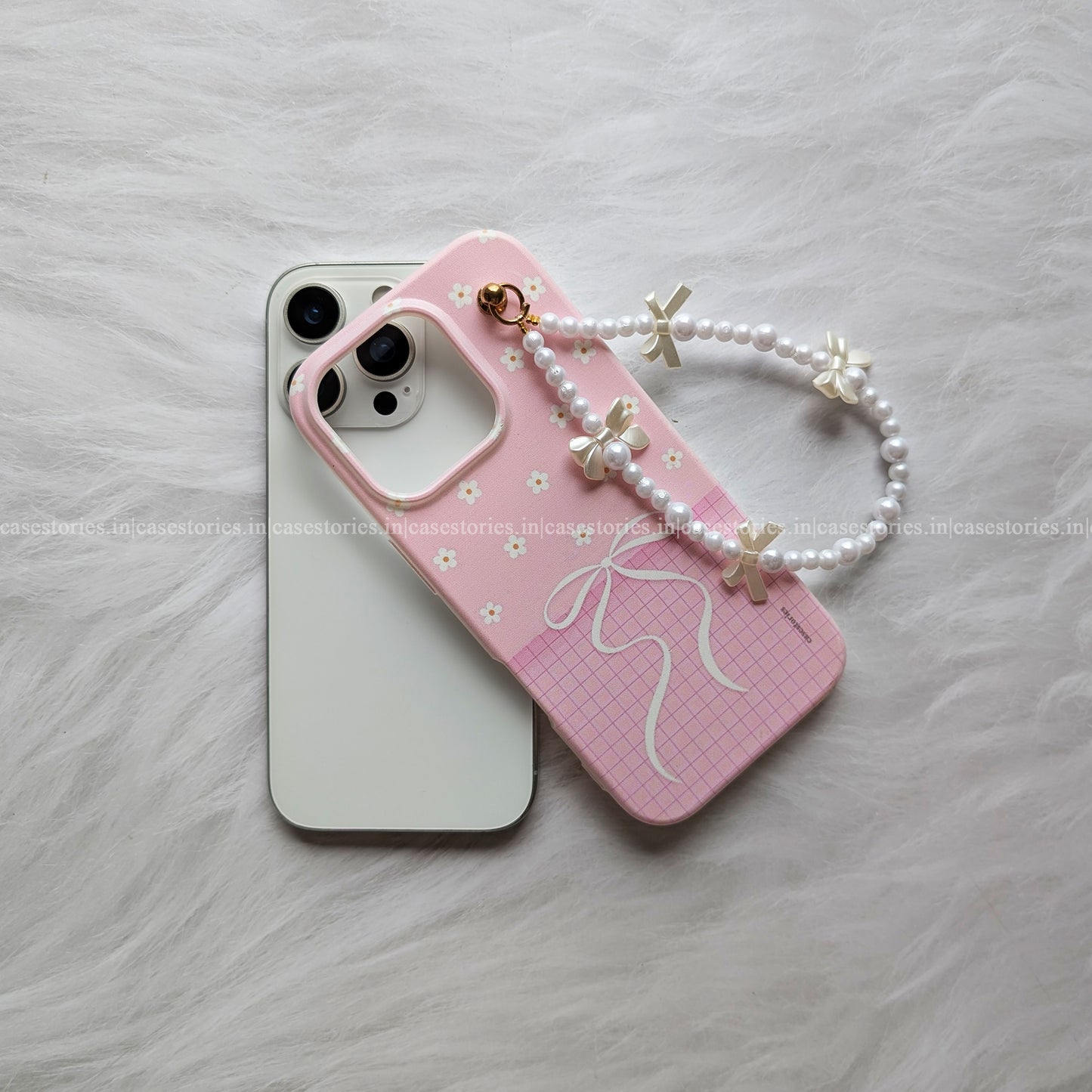 Pink Blush Bow Bloom Chain Case