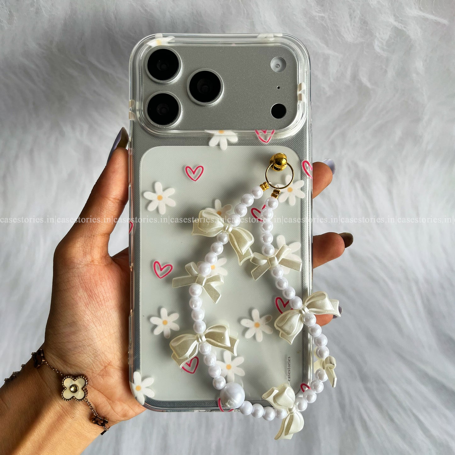 Pearl Petals Clear Chain Case