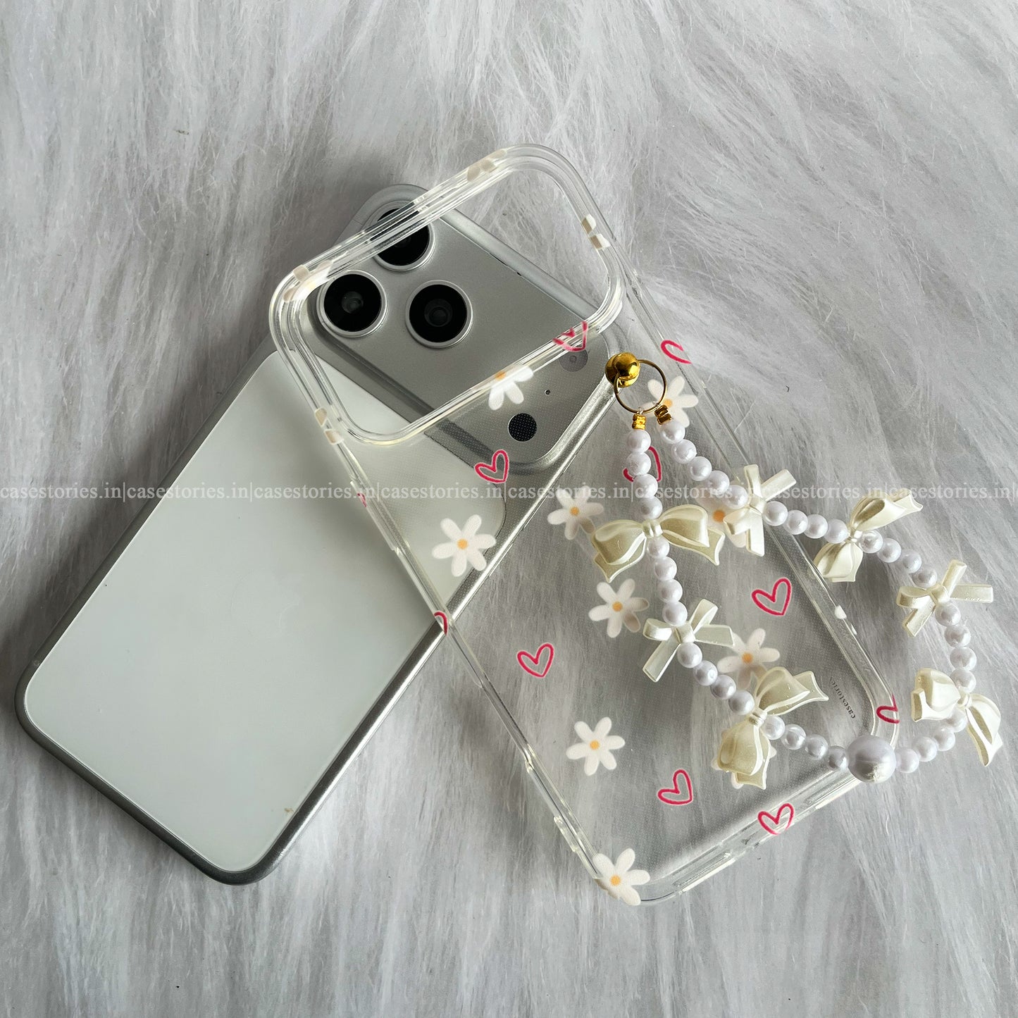 Pearl Petals Clear Chain Case